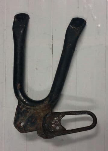 Soporte Estribera Derecha Trasera Yamaha Fzr 600 Genesis 1990-1996