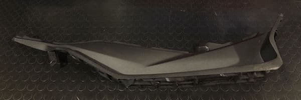 Suelo Derecho Honda Forza 125 y 300 K0B 2019 y 2020