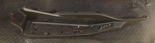 Suelo Izquierdo Honda Forza 125 a 300 K0B 2019 y 2020