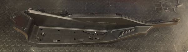 Suelo Izquierdo Honda Forza 125 a 300 K0B 2019 y 2020