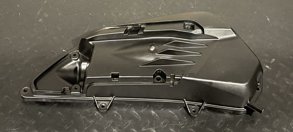 Tapa Caja Filtro de aire Honda Forza 125 K40 2015 a 2018.