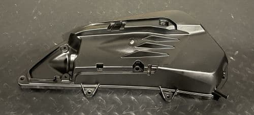 Tapa Caja Filtro de aire Honda Forza 125 K40 2015 a 2018.