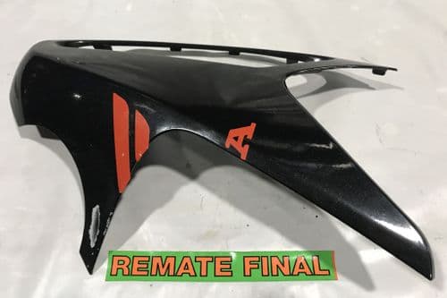 Tapa contraescudo derecha Negra Honda Sh 125 y 150 2005 a 2008