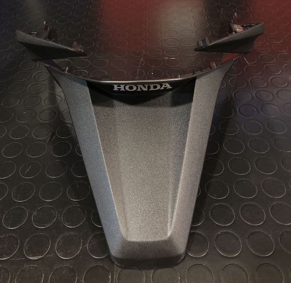 Tapa Portamatrícula Honda Forza 125 y 300 K0B 2019 y 2020