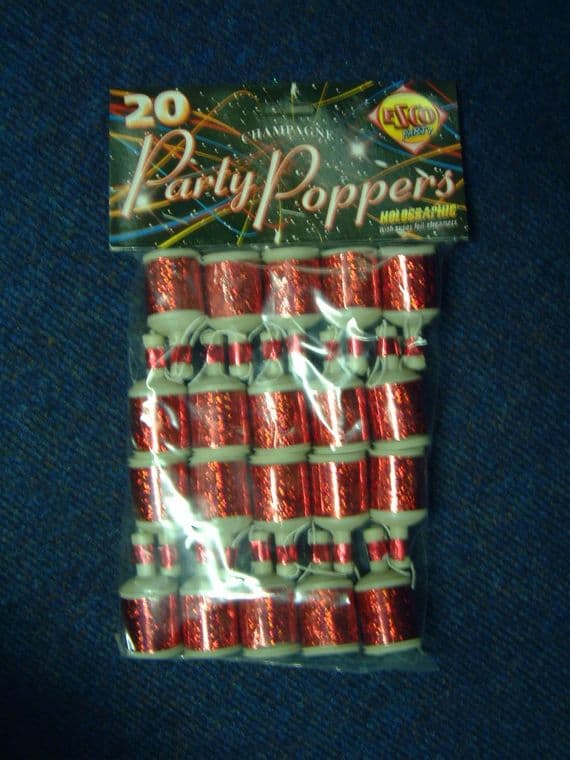 Red Holographic Party Poppers x 20