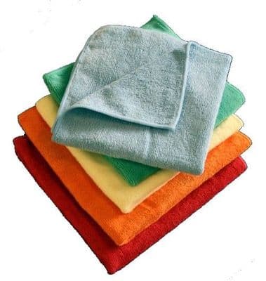 Premium Microfibre Valeting Polishing Cloths 40cm x 38cm Pack of 4