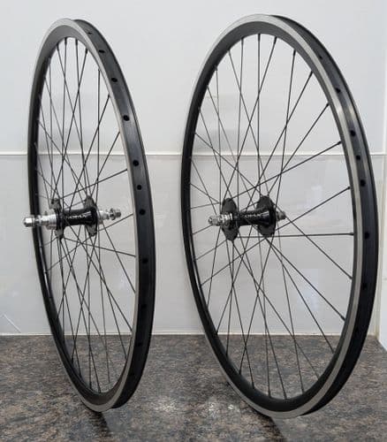 Handbuilt Track Wheelset: Soma Track Hubs on Kinlin XC279 Rims