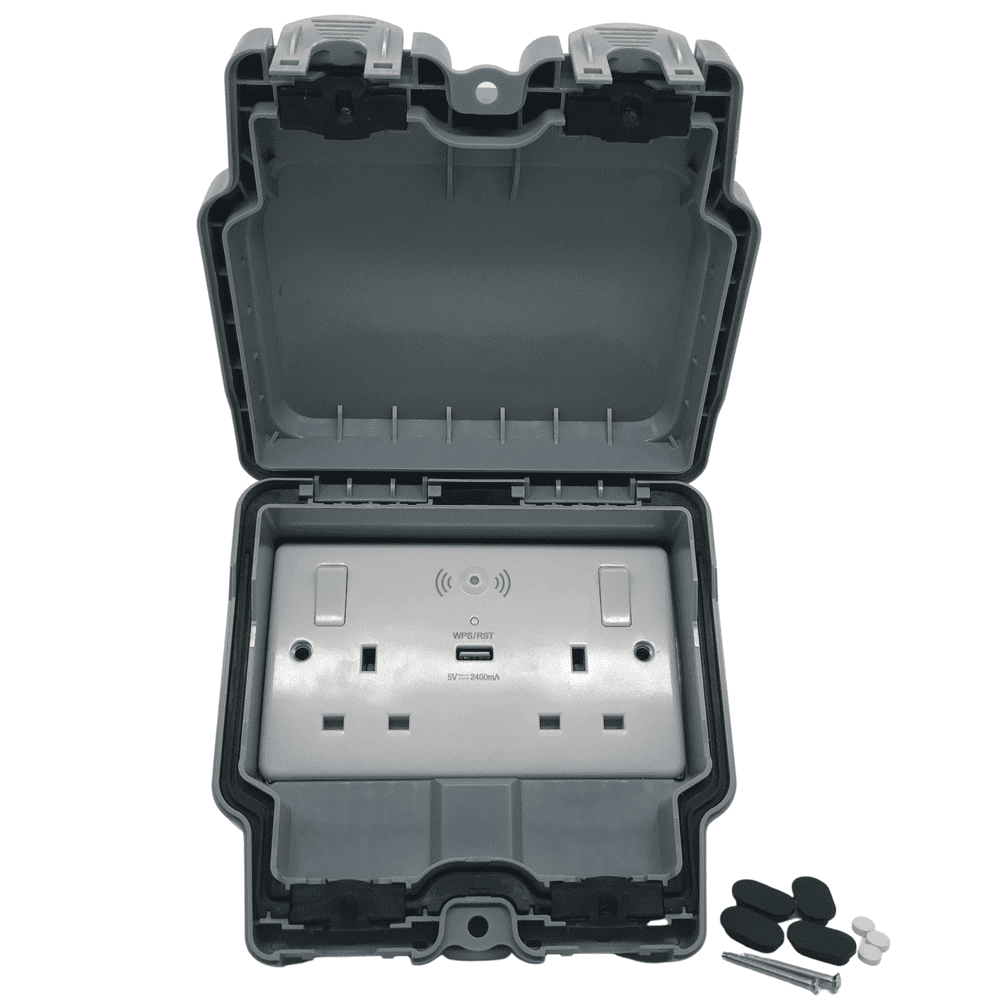 Eurolite 13A 2 Gang SP Switched Socket WiFi Extender