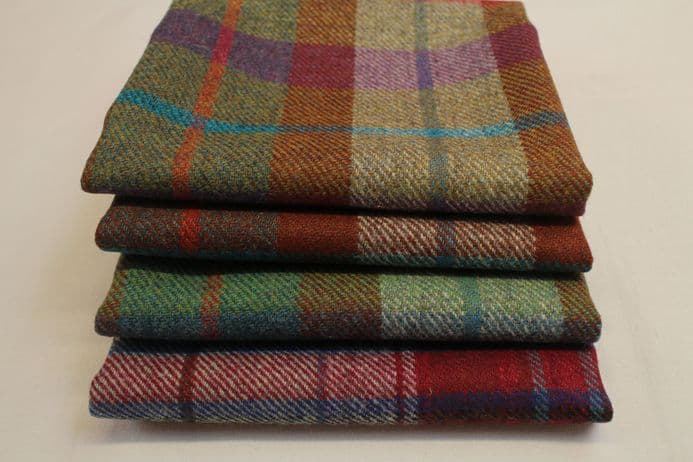 British Tweed 100% Wool Fat Quarter Bundle 18