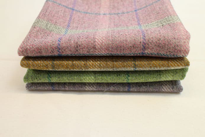 British Tweed 100% Wool Fat Quarter Bundle 18