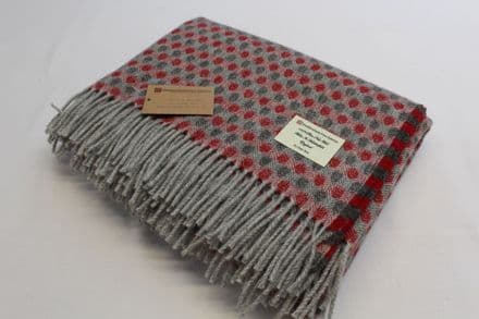 Pure New Wool Throw Made In Yorkshire (Red/Grey Spot)
