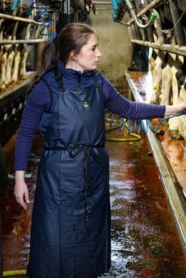 Farmtrak Parlour Apron - 43