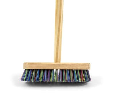 HILLBRUSH STIFF DECK SCRUB POLYPROP WITH HANDLE
