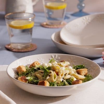 Price & Kensington Daisy Pasta Bowl - 23cm