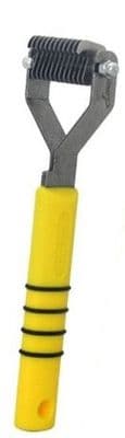 Smart Tails Easi- Grip Yellow Handle Medium