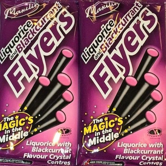Liquorice Flyers Blackcurrant (pack)