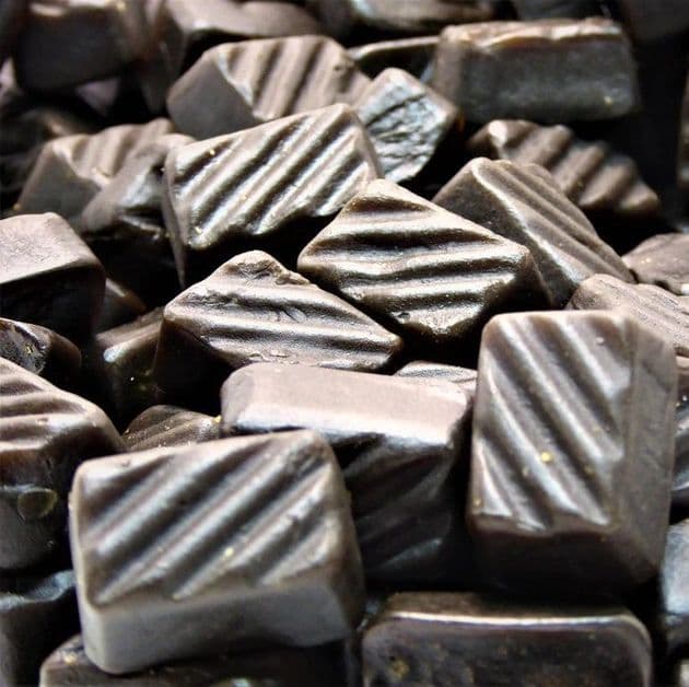 Liquorice Gums/Tablets (Lion)