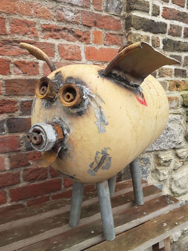 Gas Bottle Pigs...... SOLD