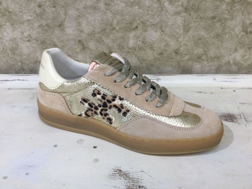 Another Trend A032C143 Camel / Leopard Trainer