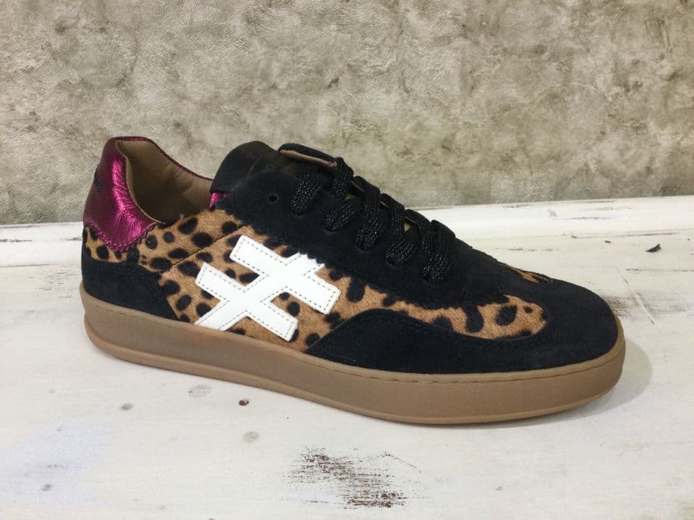 Another Trend A032W4A3 Leopard/Black & Pink Metallic Mix Trainer
