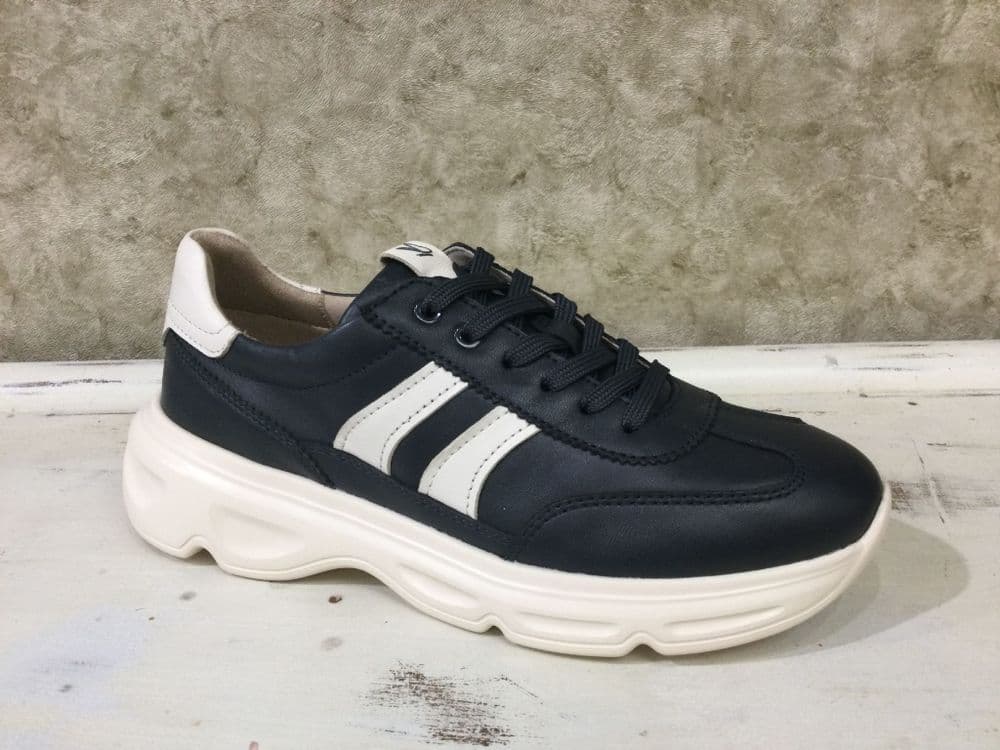 Caprice 23714-46 880 Navy Comfort Trainer