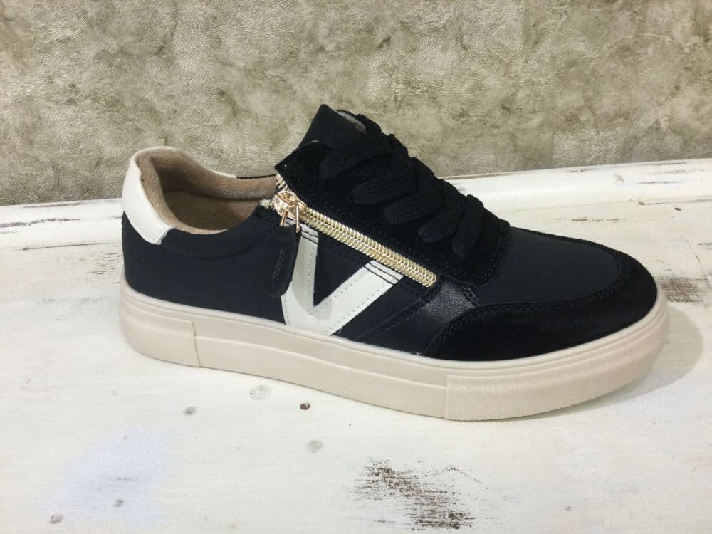 Drilleys Eighty One Black & Cream Mix Trainer with Side Zip