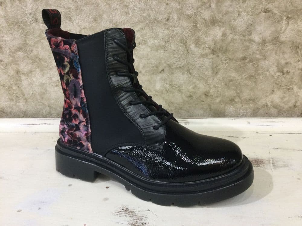 Heavenly Feet Portia Black Patent/Rose Mix Lace and Zip Up Ankle Boot