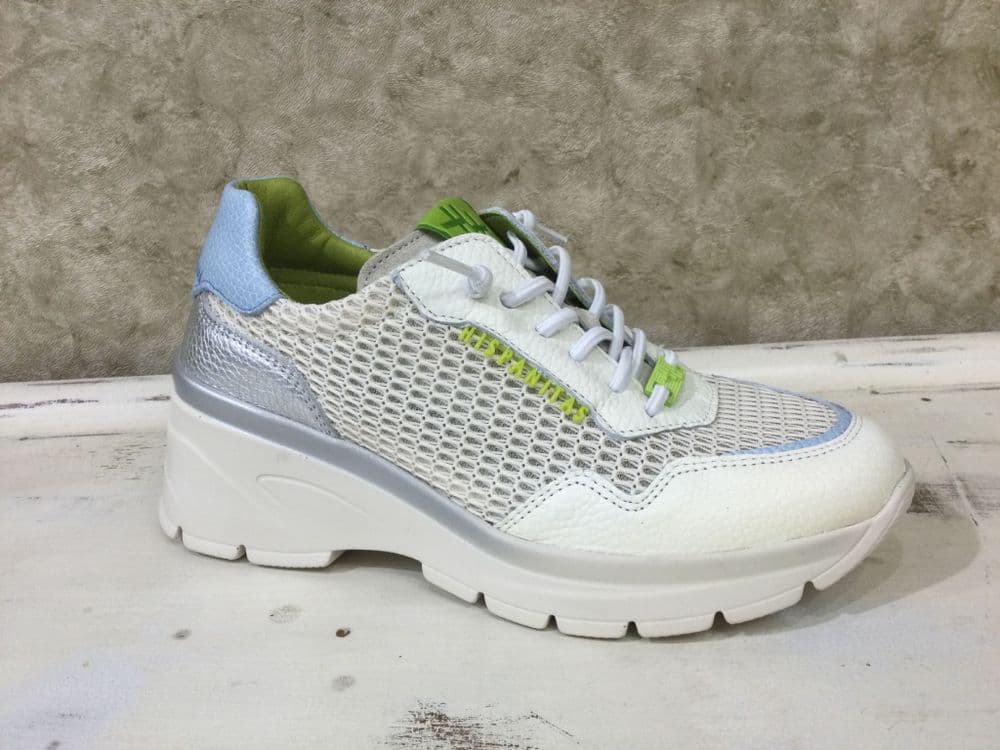 Hispanitas CHV264712 White/Blue/Green Wedge Trainer