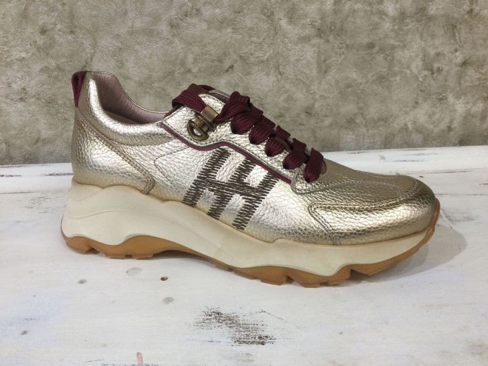 Hispanitas HI254375 Gold & Burgundy Lace up Fashion Trainer