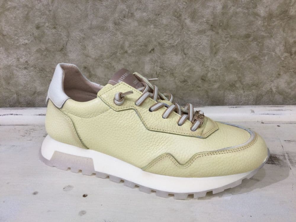 Hispanitas HV264847 Lemon Slip On Trainer