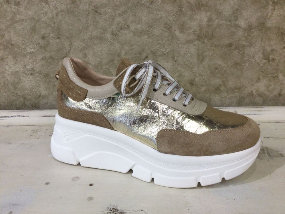 Jose Saenz 3901 Beige Foil Lace Up Trainer