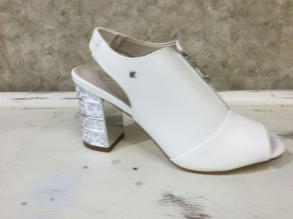 Kate Appleby Oborne Cream Zip Up Mid Heeled Sandal