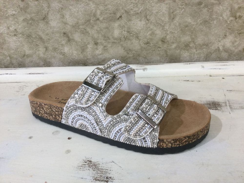 Lunar JLC010 Skyrise White Sandal