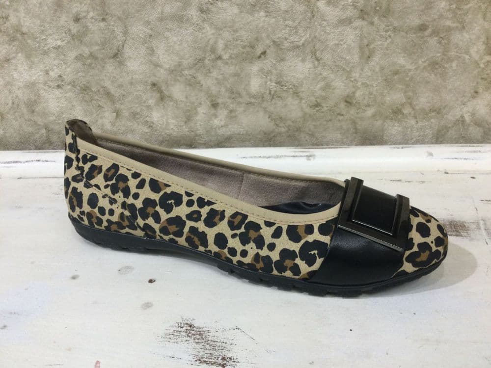 Marco Tozzi 22111-44 Black/Leopard Pump