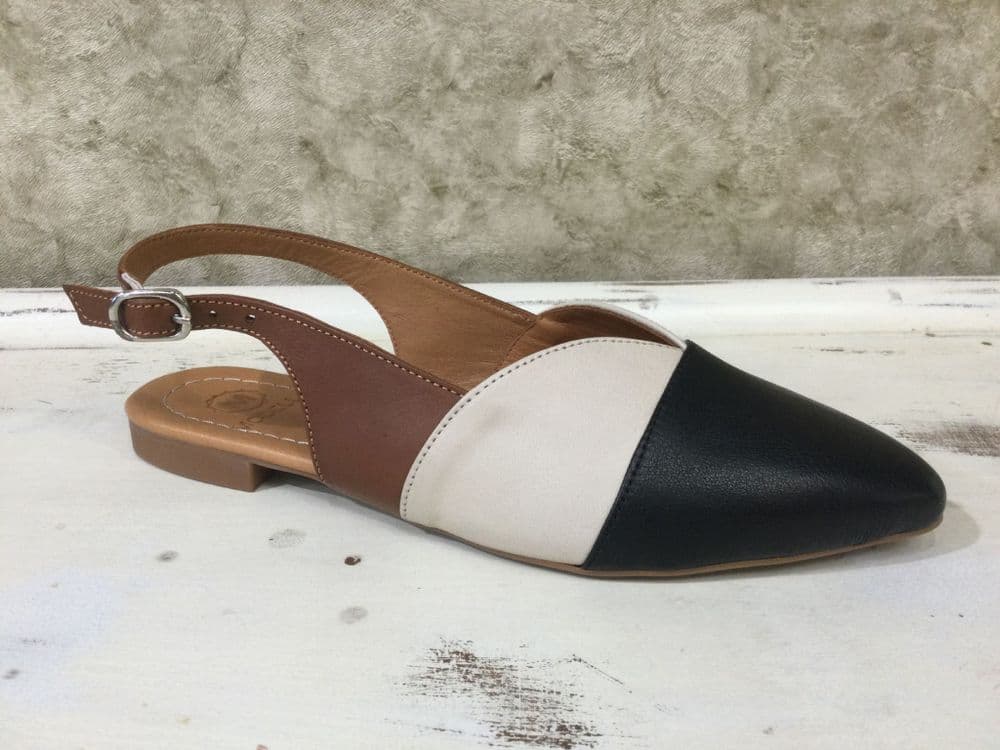 Modella Freya Black, Cream & Tan Sling back