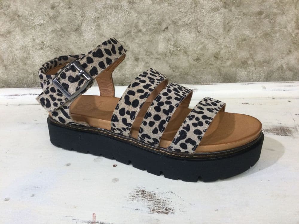 Modella Gemma Leopard Print Sandal