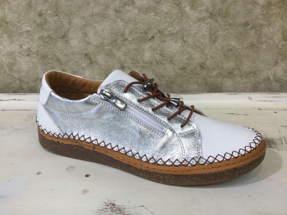 Modella Imogen White Silver Slip on Toggle Trim
