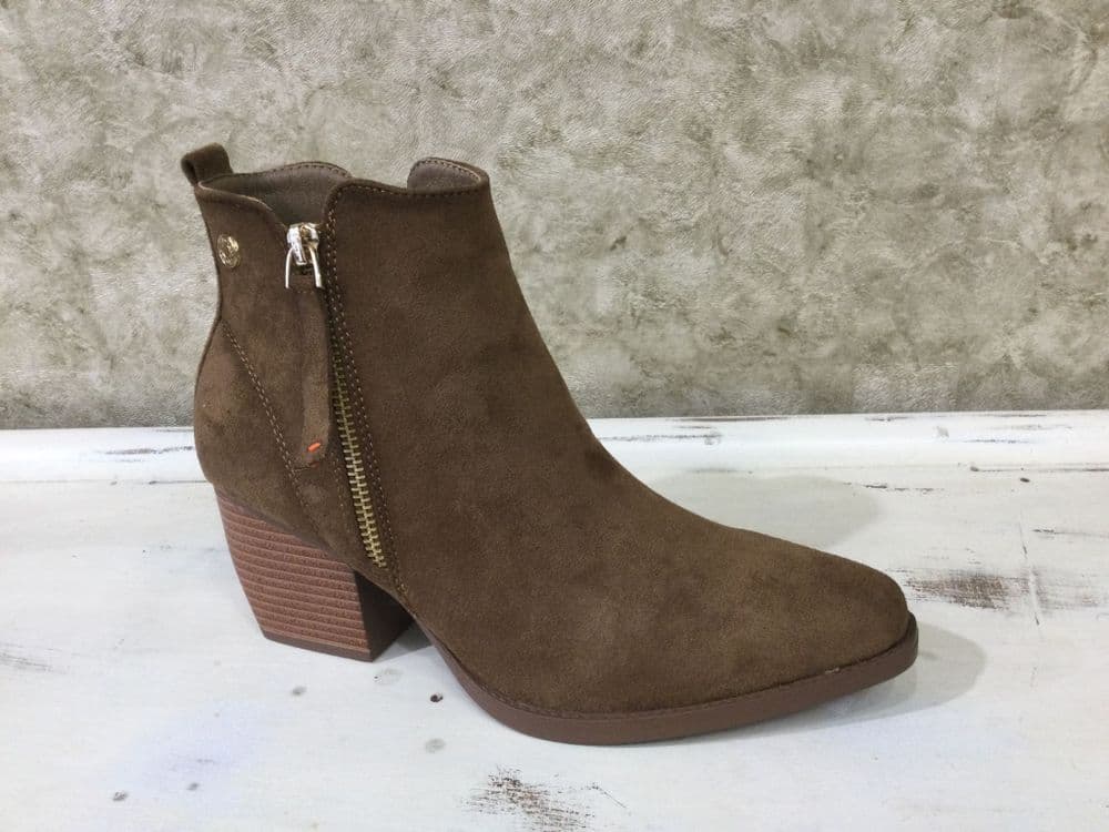 Refresh 173015 Tan Block Heeled Zip Up Boot