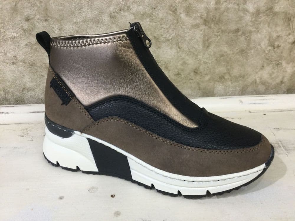 Rieker N6352-25 Beige Mix Boot With Front Zip