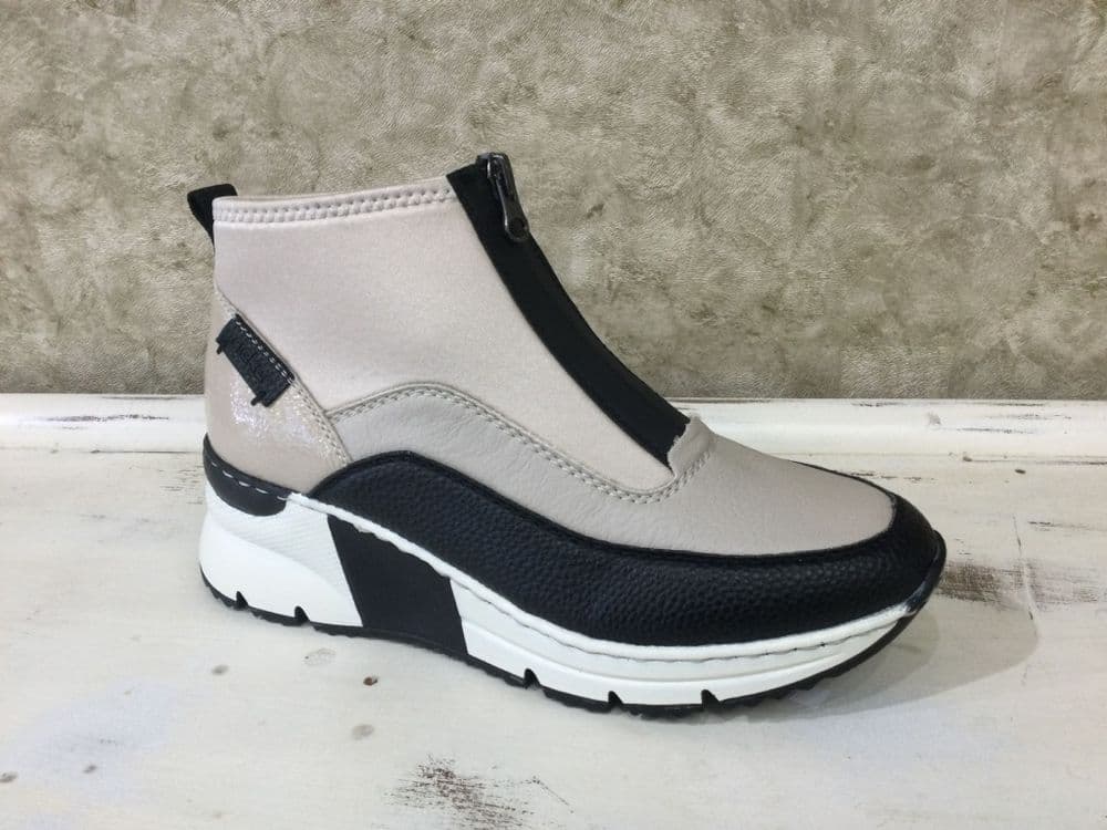 Rieker N6352-60 Cream / Black Zip Boot