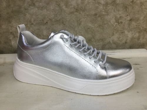 Rieker W2301-90 Metallic Chunky Trainer