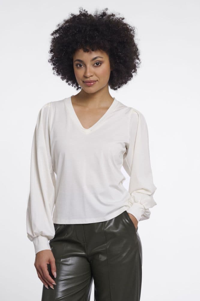 Rino & Pelle Ellora Snow White V-neck Long Sleeve Top