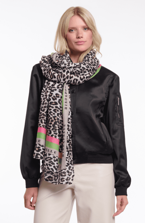 Rino & Pelle Klaart Je Leopard Scarf