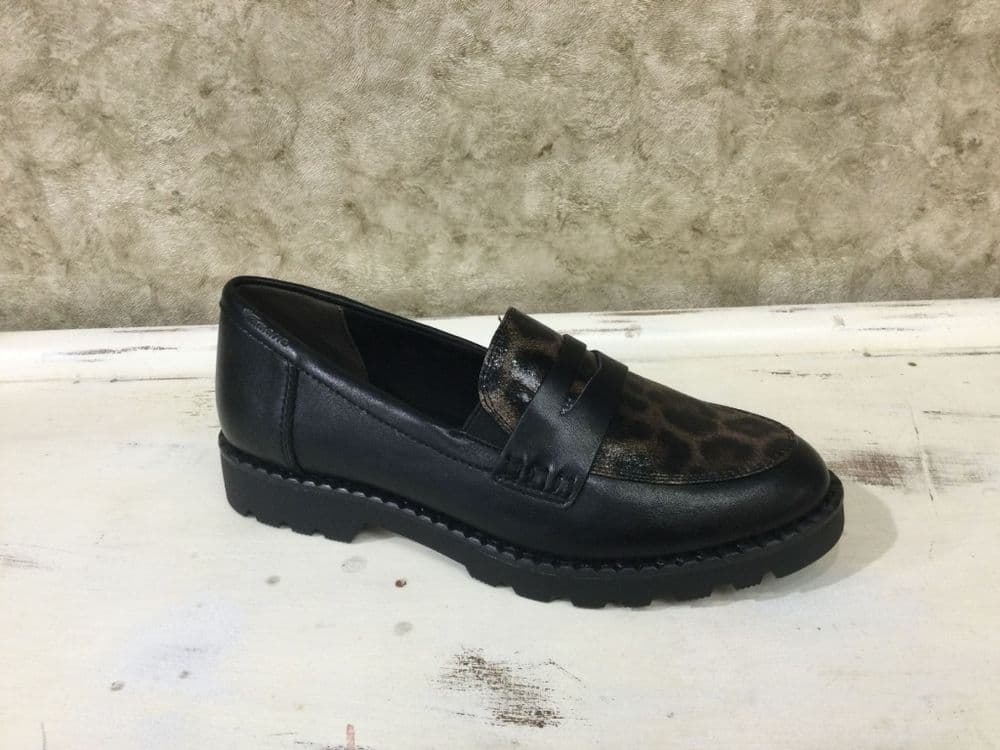Tamaris 24312-41 Black & Leopard Loafer