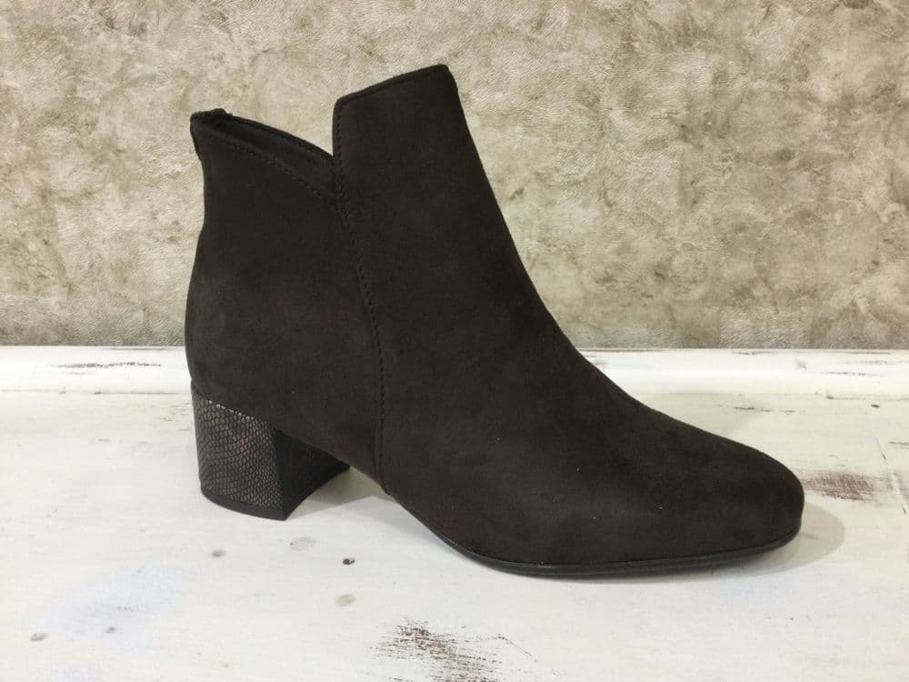 Tamaris 25354-43 303 Mocca Low Heel Ankle Boot