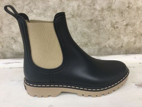 Toni Pons Cavour Black/Beige Wellington Boot
