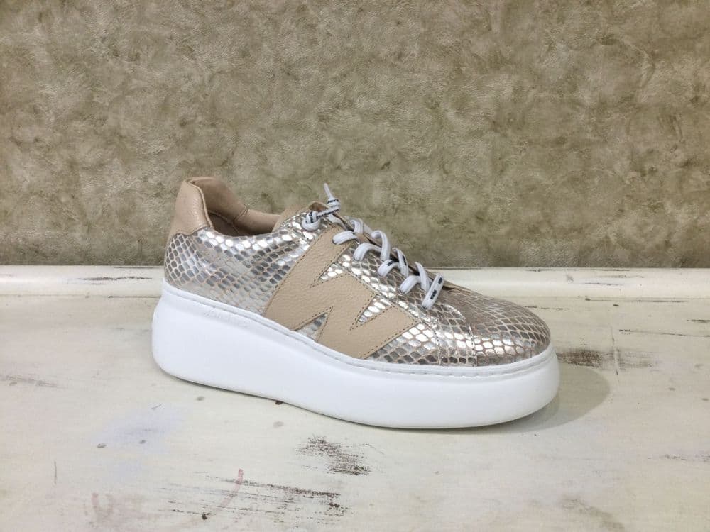 Wonders A2650 Gold Skin Slip On Trainer