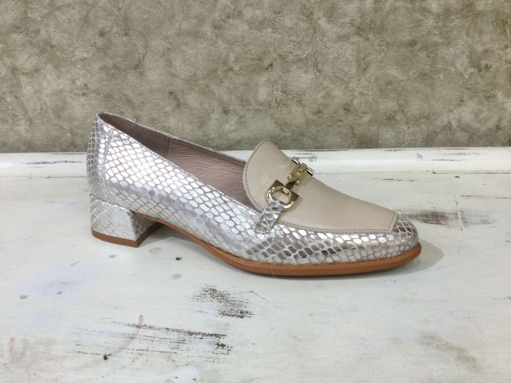 Wonders C6030 Gold Skin Loafer