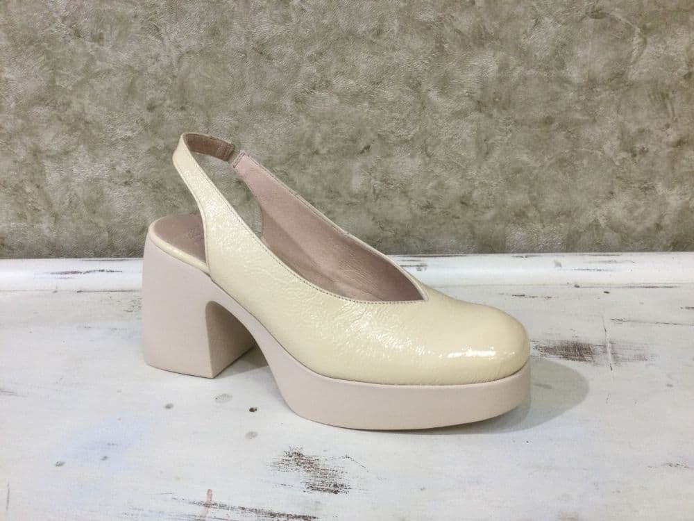 Wonders H4990 Vanilla Patent Platform Mid Heeled Slingback