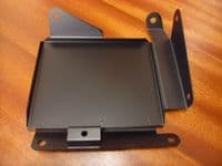 Body Panels / Bumpers / Exterior Trims & Fittings